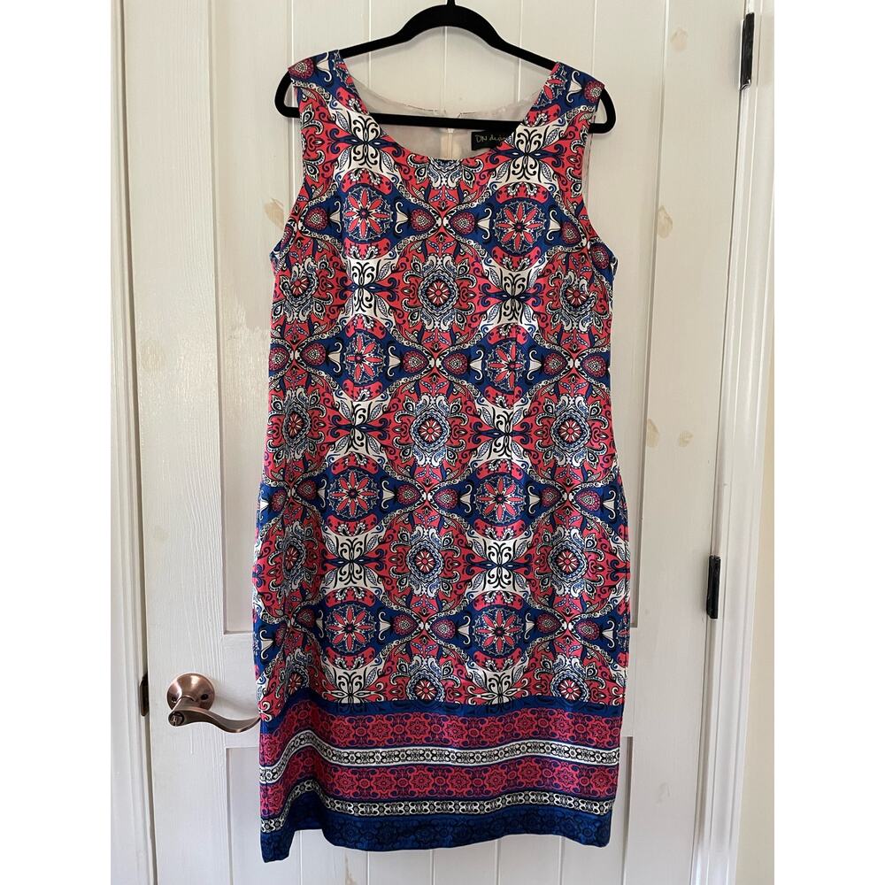 Women’s DN Design Sleeveless Dress size16